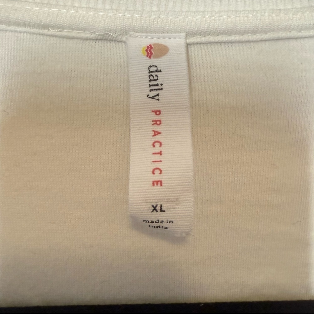 Daily Practice by Anthropologie Black & White Floral Zip-up Sweatshirt - Picture 5 of 11